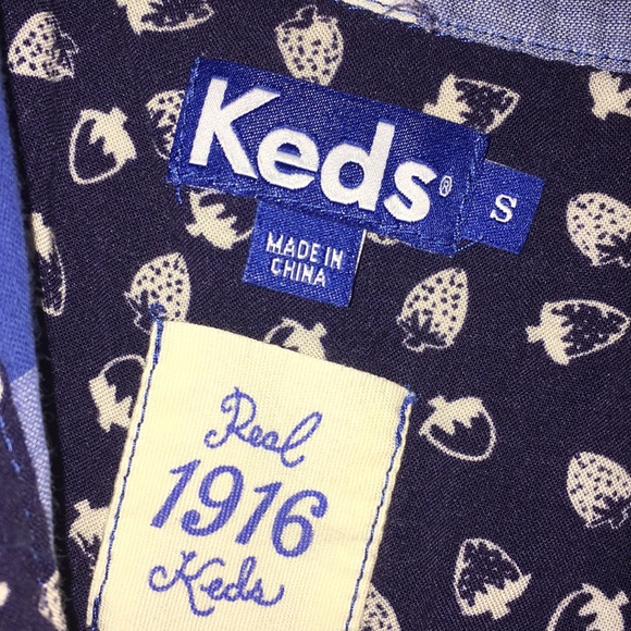 Blue and white plaid top - Picture 2 of 2